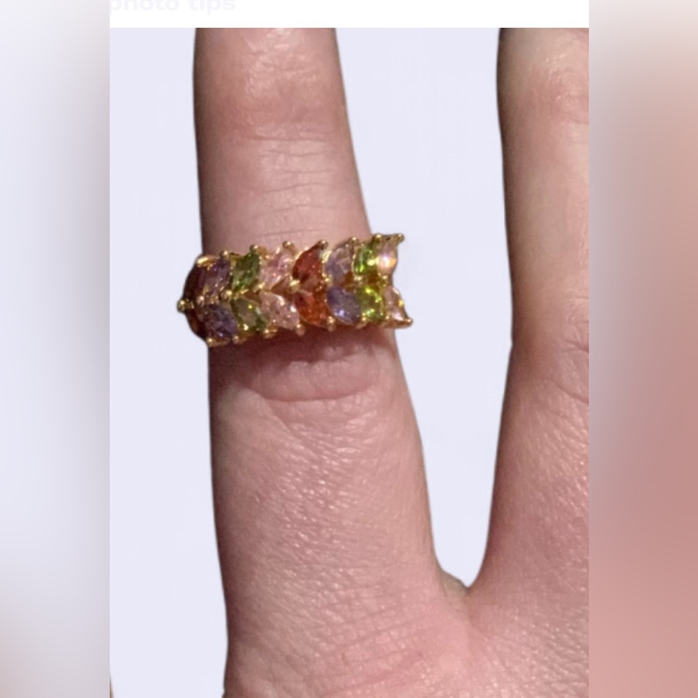 NWOT. Multicolor Leaf Ring.